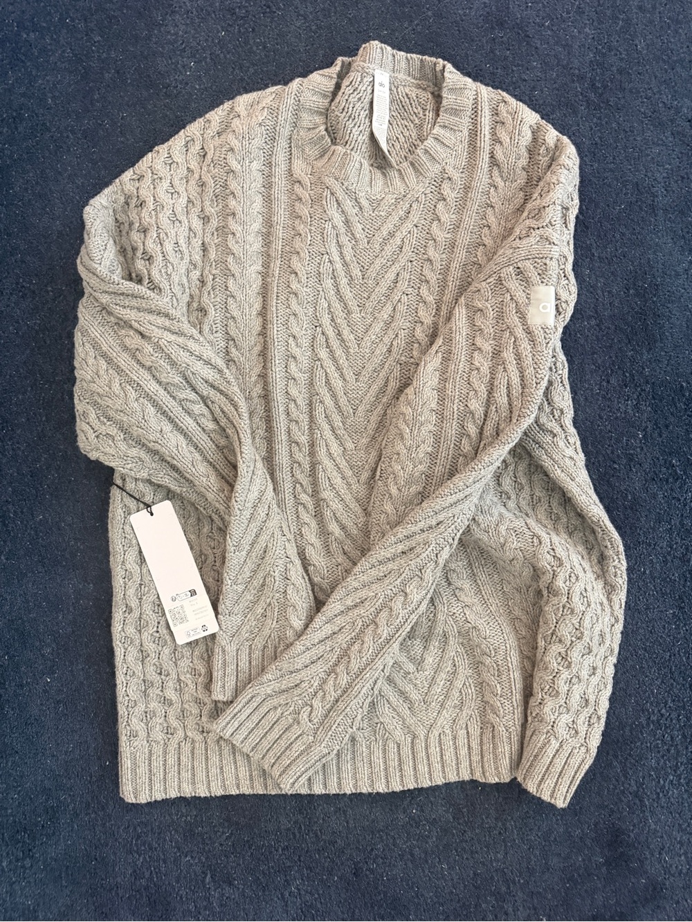 ALO Yoga Women's Light Gray Cable-Knit Crewneck Sweater